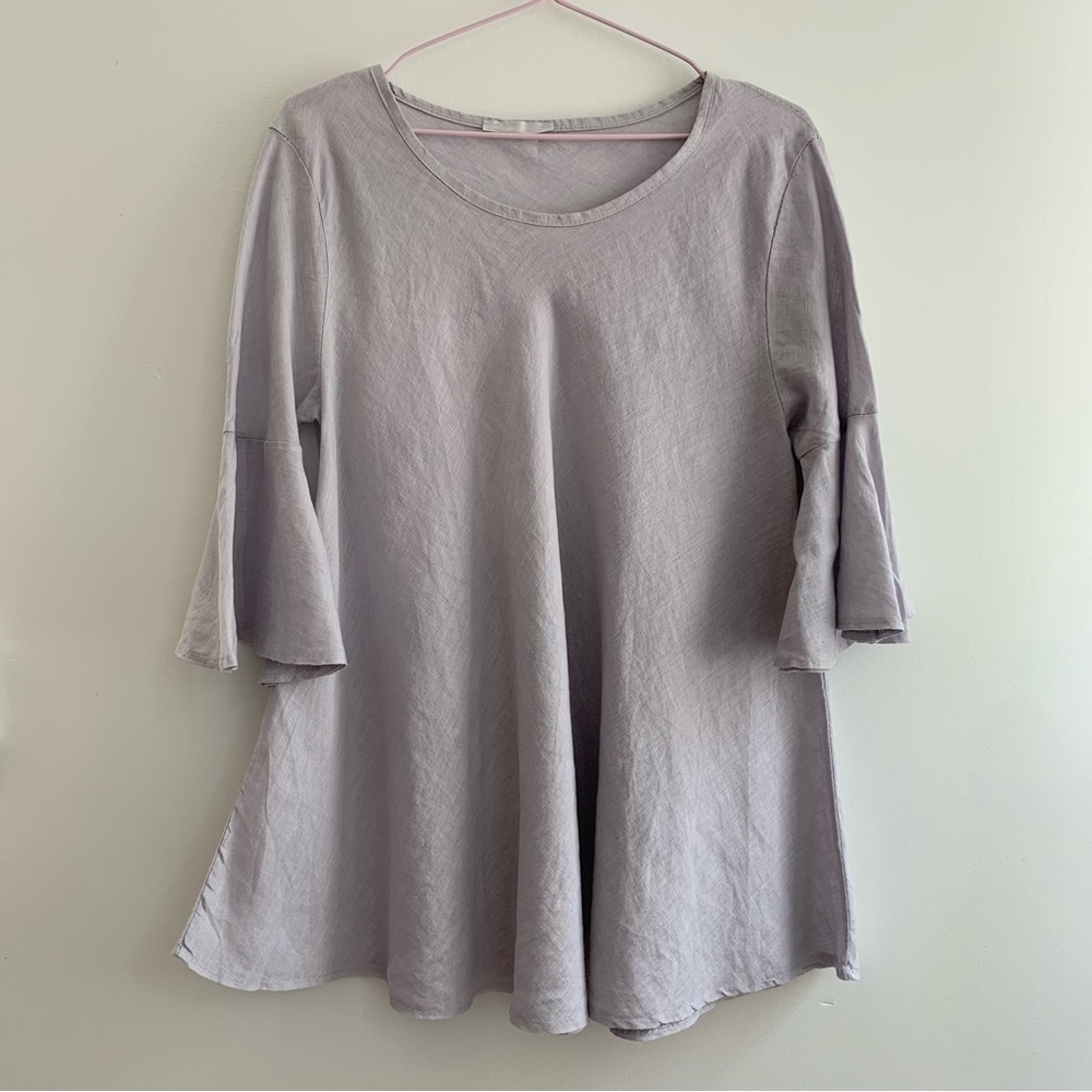 Made in Italy Oversized Linen Top with Bell Sleeves - Picture 3 of 6